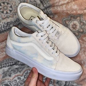 Vans sneakers size 6